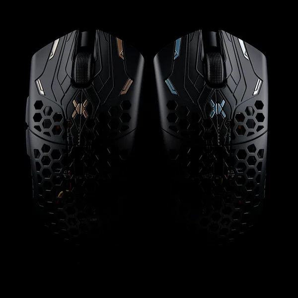 Finalmouse Ultralight X Medium